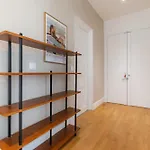 Charm And Standing With 2 Bedrooms Close To Trocadero